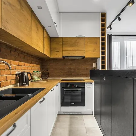 Belgradzka Modern Apartment