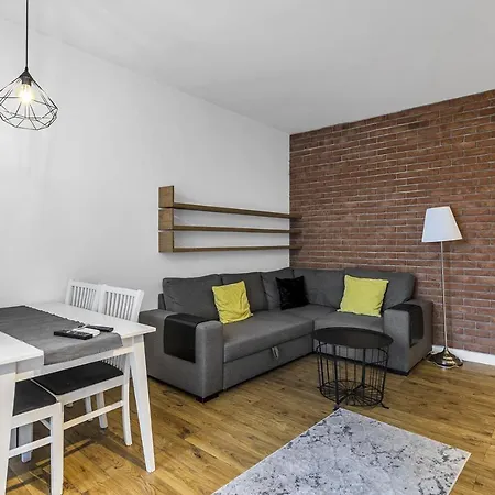 Apartment Belgradzka Modern
